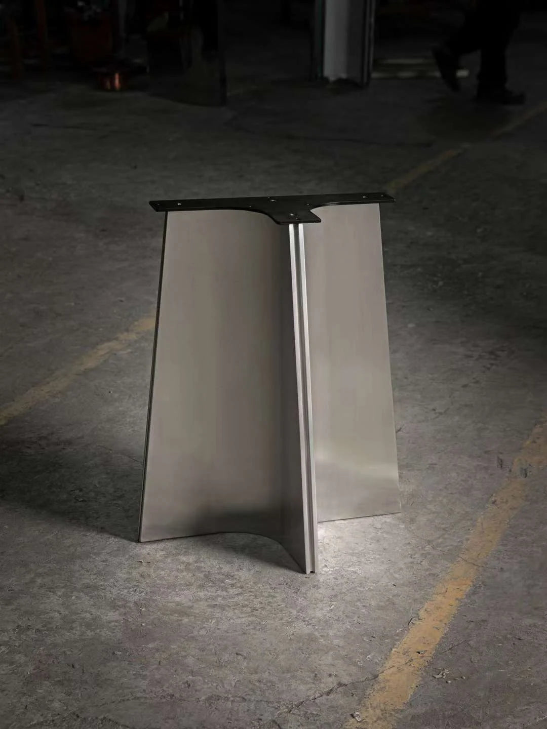 Tapered Metal Base